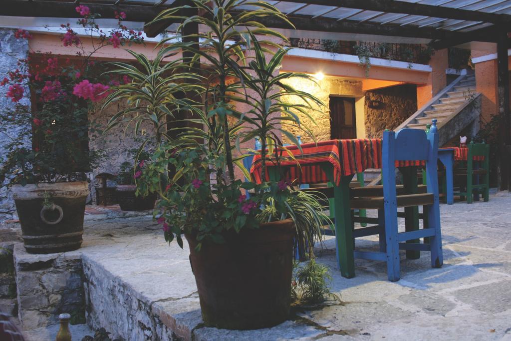 Hotel La Casa De Piedra Cuetzalán del Progreso Extérieur photo